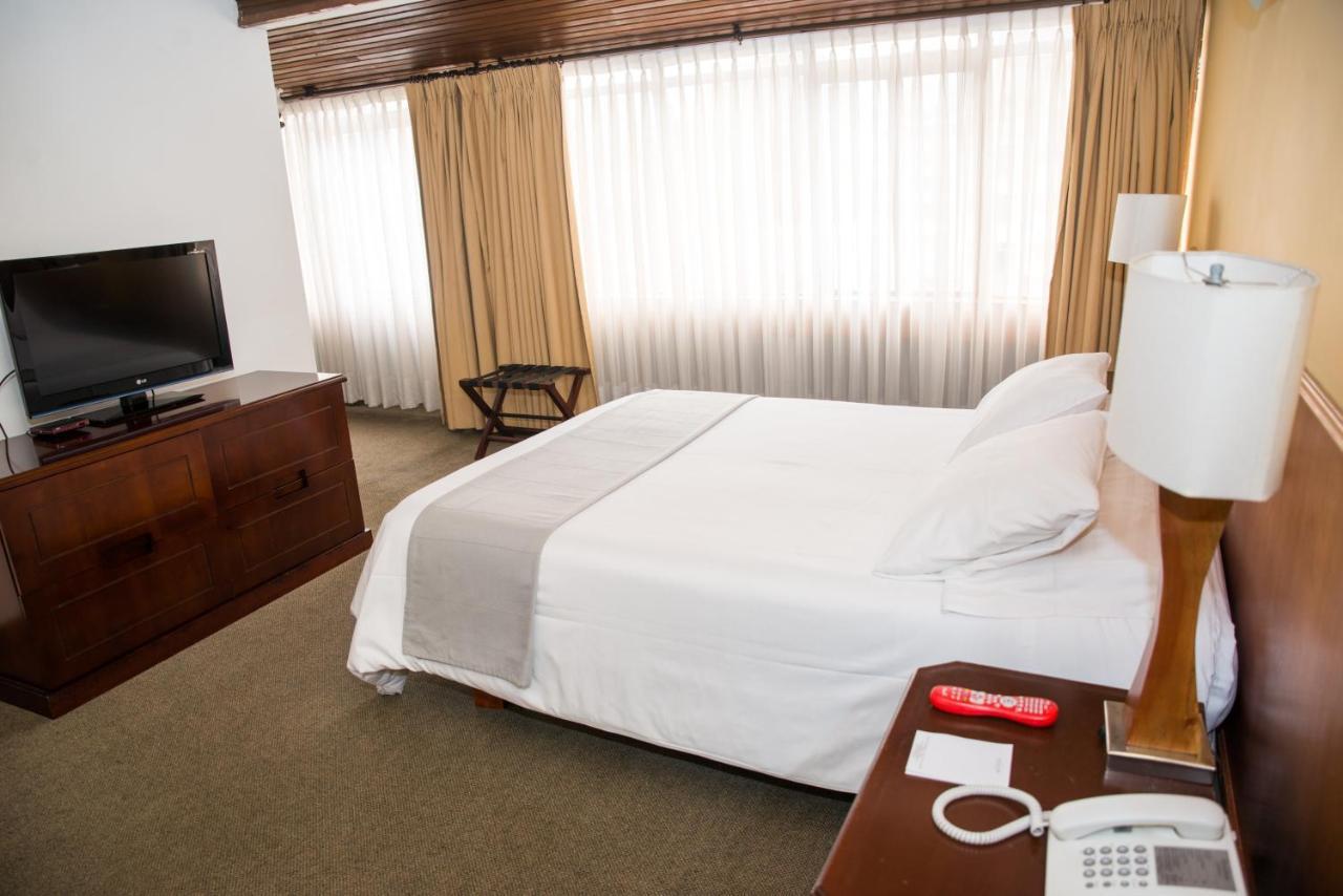 Hotel Excelsior Bogota Bagian luar foto